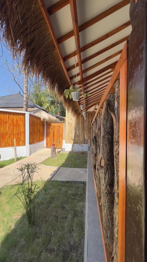 Formosa Beach Club & Bungalow Gili Air Exterior foto