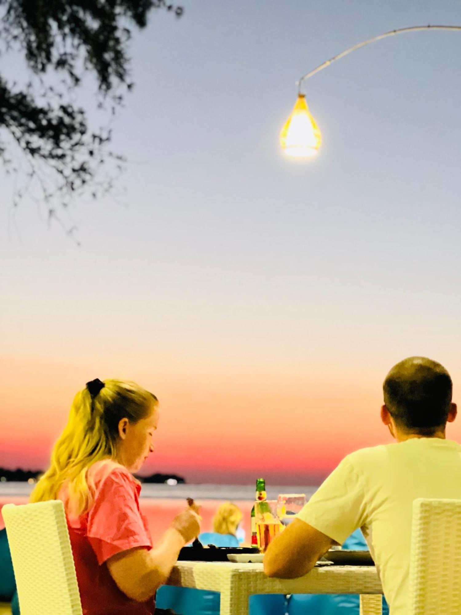 Formosa Beach Club & Bungalow Gili Air Exterior foto
